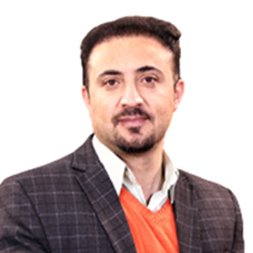 دکتر مصطفی قادرزاده 